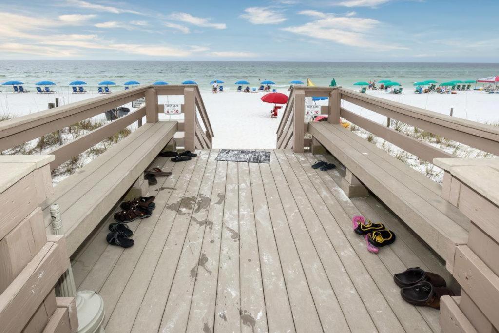 Nautilus 1201 - Gulf Front 2 Bedroom Huge Wrap Around Balcony 2Nd Floor! Fort Walton Beach Zewnętrze zdjęcie